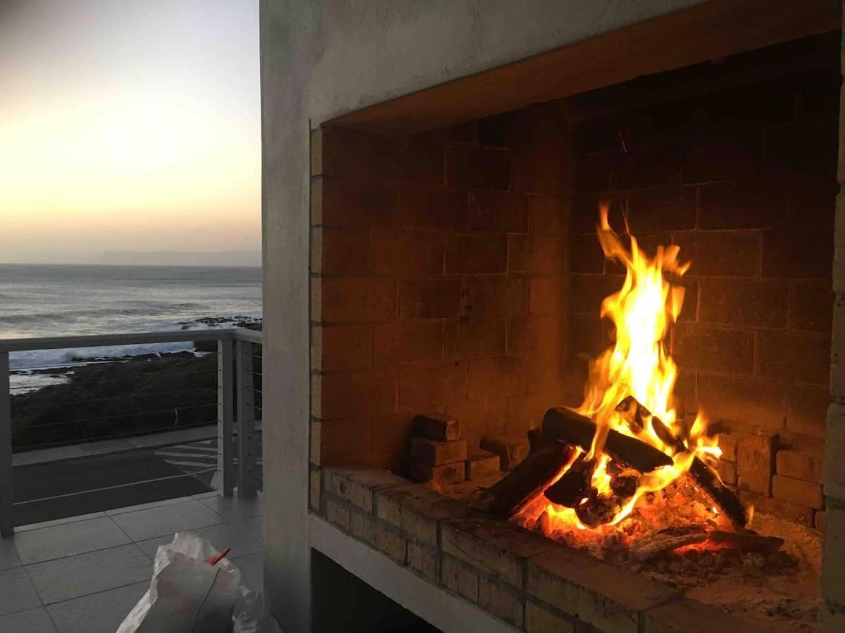 Ons C-Huis - Gansbaai Seafront Accommodation, Back-Up Power Dış mekan fotoğraf